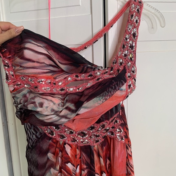 Evening dress - Picture 2 of 5